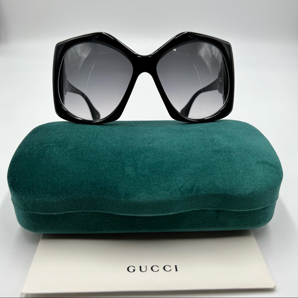 Gucci Sunglasses New Authentic Unique Black Sunglasses